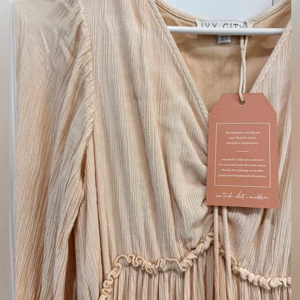 Ivy City Co Sahara Dress - Picture 2 of 3